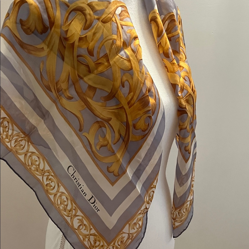 Dior Elegant Gold and Gray Scarf with Polka Dots - Picture 4 of 12